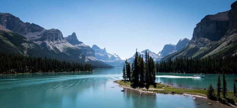 s1001b liselotte hansen canada maligne lake i